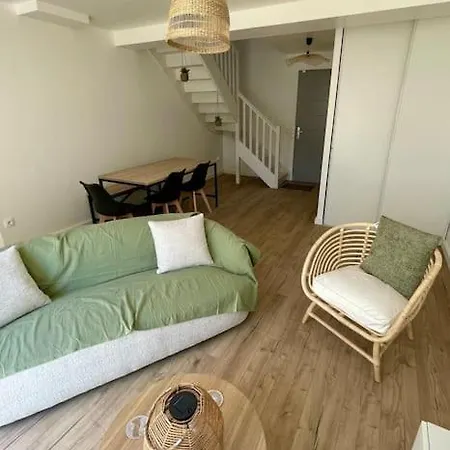 Charmante Maison Refaite A Neuf بيت للعطل لا روشيل
