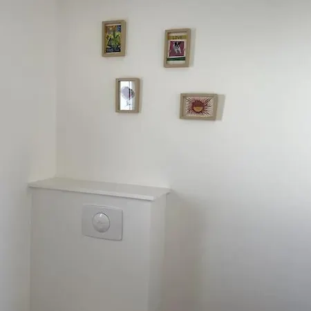 Charmante Maison Refaite A Neuf * Λα Ροσέλ
